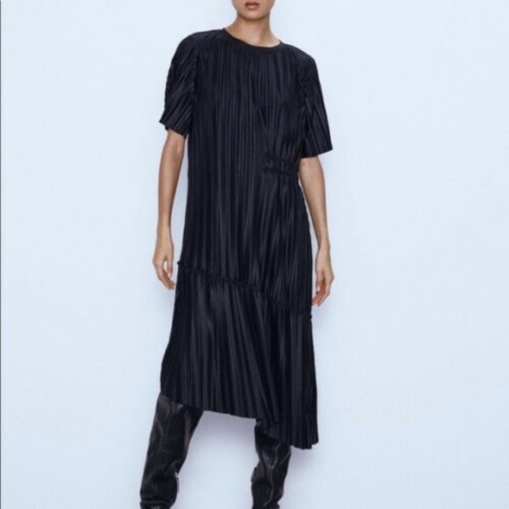 Zara Asymmetric Pleated Midi Dress sz M BNWT